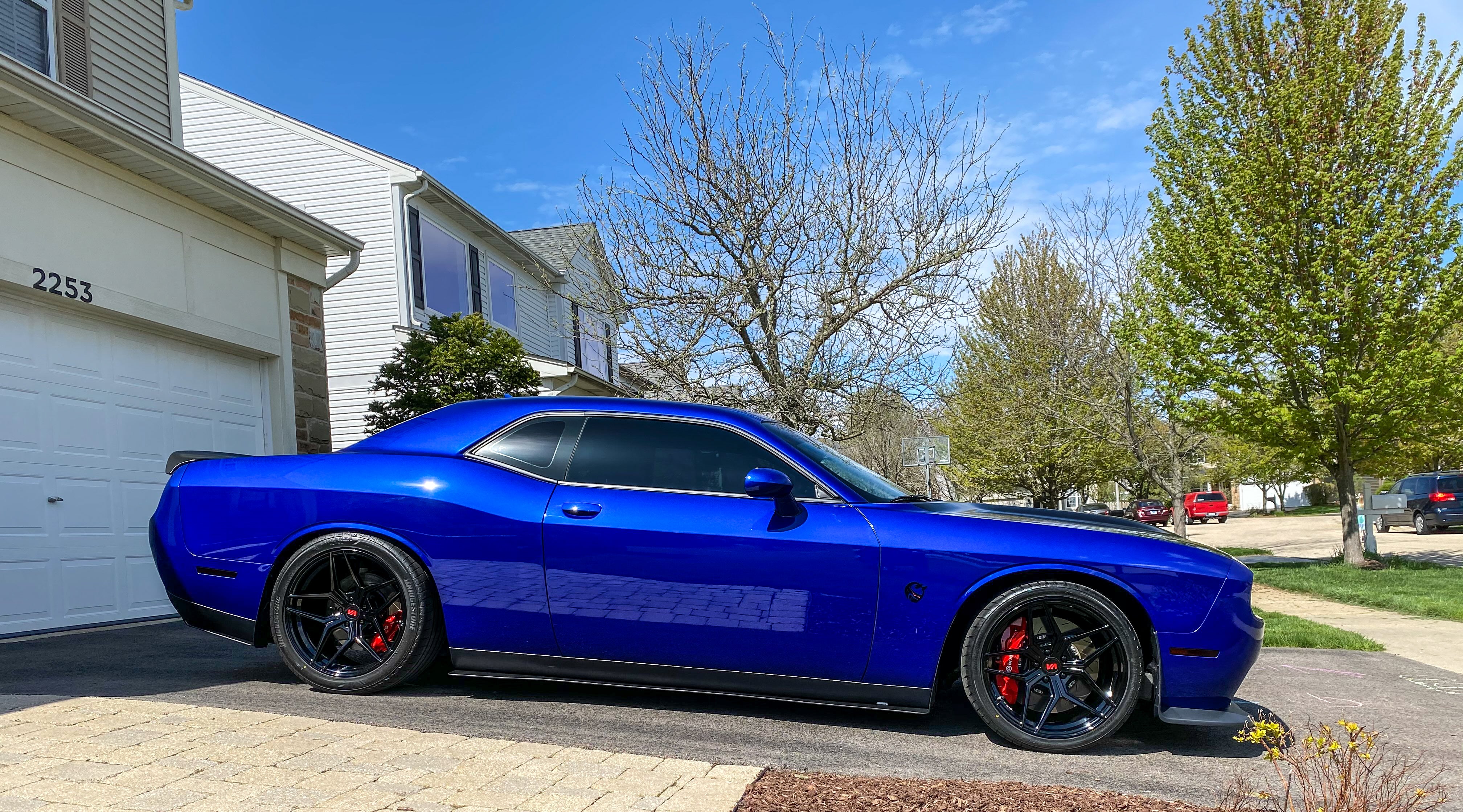 For Sale - 2018 INDIGO BLUE ScatPack Challenger FOR SALE in IL.